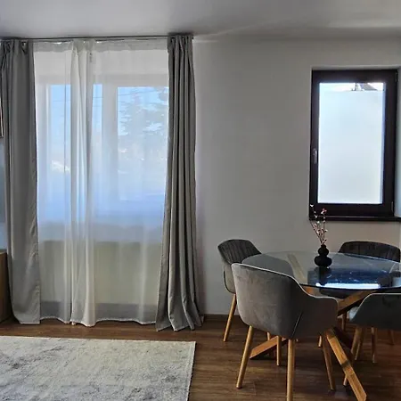 Exclusive Living * Бухарест