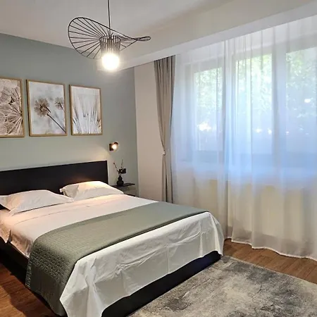 Exclusive Living Апартаменты Бухарест